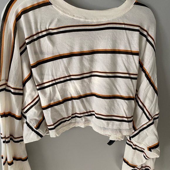 Striped cropped long sleeve - Picture 1 of 1
